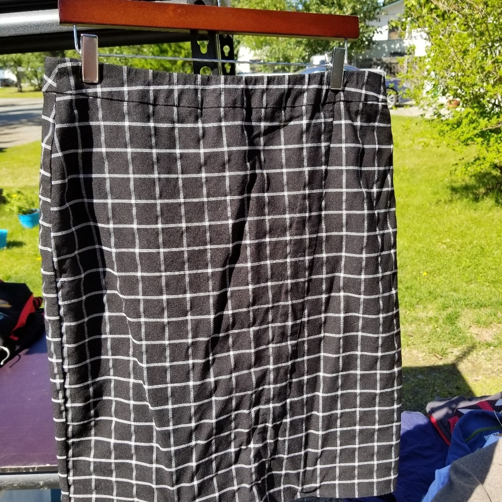 Plaid skirt